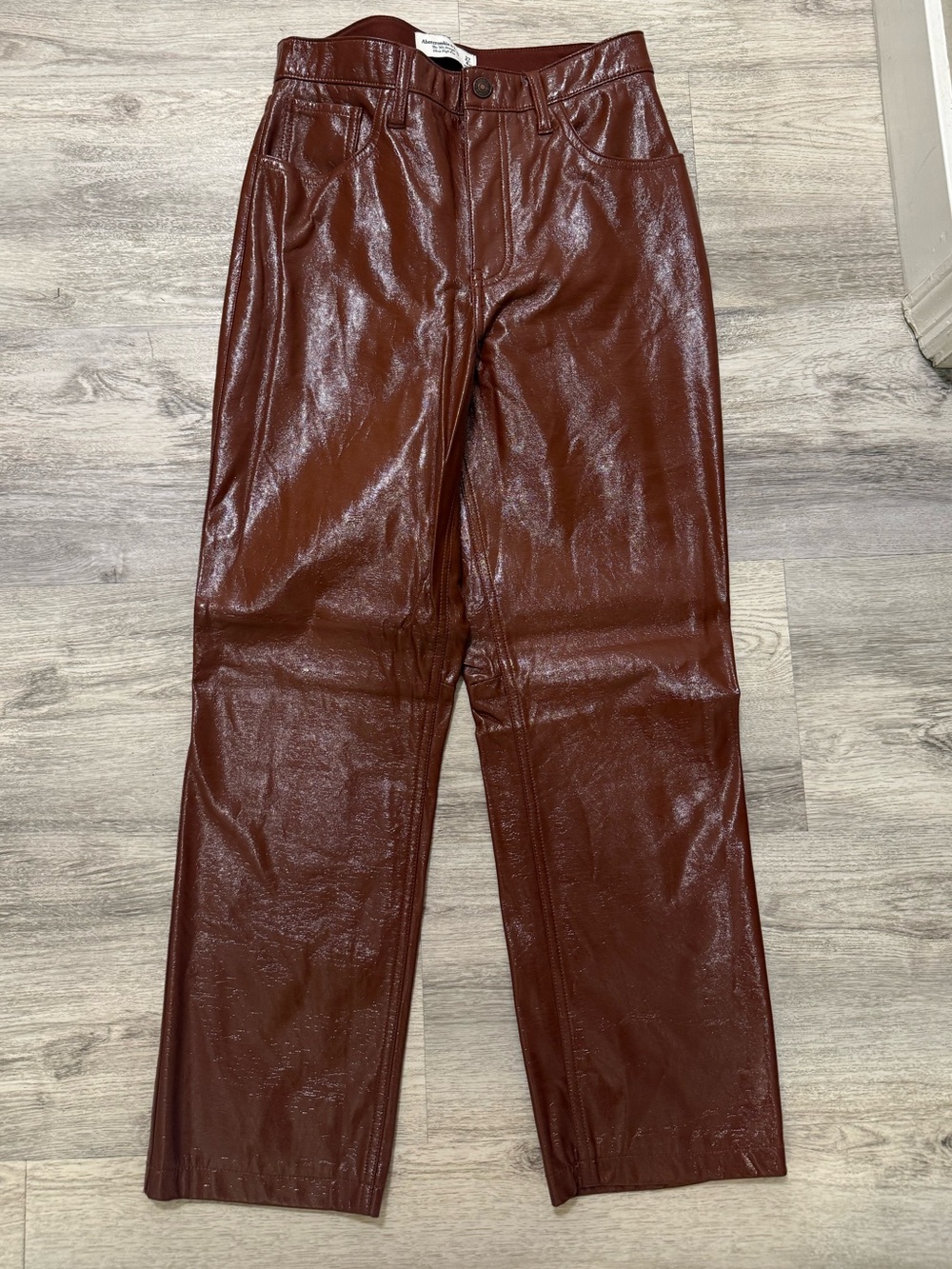 Abercrombie & Fitch Women’s Faux Leather Pants in Brown extra short